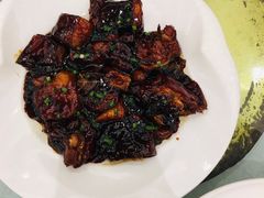 红烧长江鮰鱼-申宴酒楼(王子百货店)