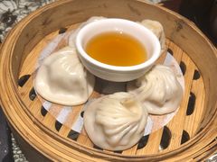 鲜肉小笼包-绿茶餐厅(城西银泰城店)