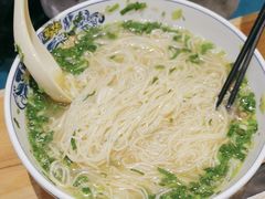 -西部马华清真兰州牛肉面·烧烤夜市(三里河店)