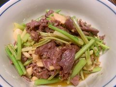 小炒黄牛肉-洞庭土菜小炒馆(易发广场店)