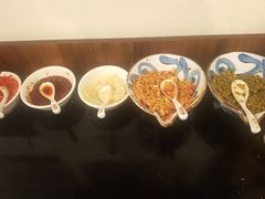 -双燕楼·手工馄饨·汤面小吃(世纪汇店)