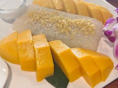 -Dang restaurant (patong phuket)