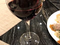 -东方红海鲜百汇(国际大厦店)