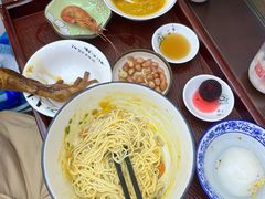 -百年老字号·观振兴蟹黄面·三虾面·苏式面(观前街富仁坊巷店)