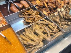 -狗撵鸭(泰山公寓店)