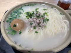 猪肘汤面-亮亮拉面(师范路店)