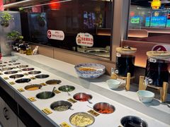-乡土黄·鲜牛肉火锅·小龙虾(兴业街店)