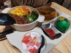 -匠本米所·炸酱米线·潮汕小食(万象食家店)