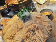 -毛肚向右·川渝毛肚王(经开永旺店)