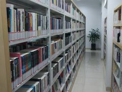 -曹家渡街道图书馆