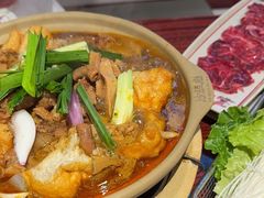 -沙胆彪炭炉牛杂煲(上海日月光广场店)