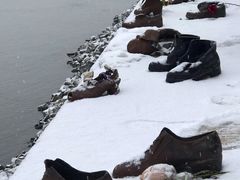 -多瑙河畔鞋履雕塑