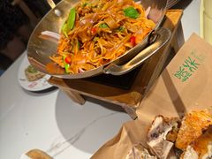 -绿茶餐厅(滨海万达广场店)
