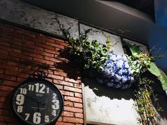 -玛格萝妮(汇智国际商业中心店)