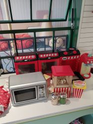 -奈尔宝·儿童乐园·亲子餐厅(华采天地店)