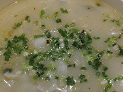 -严记小天府酸菜鱼(西四路店)