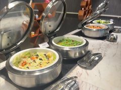 -筠咖啡西餐厅(上海国展宝龙丽筠酒店)