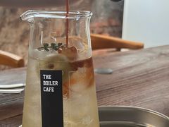 -锅炉咖啡·西餐·音乐酒厂