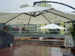 -UNI UNI(环亚凯瑟琳店)