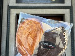-Salon de The de Joel Robuchon(外滩18号店)