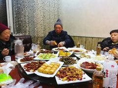 -扒虾小妹儿麻辣海鲜(宏图街店)