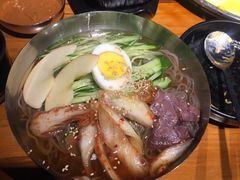 -牛魔王韩国烤肉主题餐吧(新天地店)