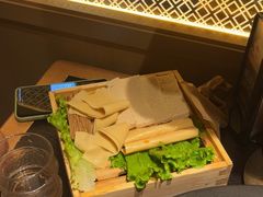 -晓宇重庆火锅(西安荟聚店)