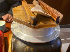 -魏铭鱼头捞饭(晋阳路店)