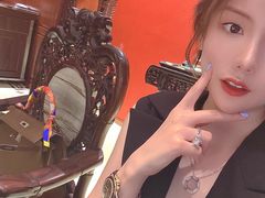 -皇冠明珠鱼翅楼(水上公园店)
