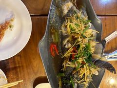 -两兄弟Song Pee Nong(2号店)