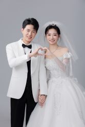 -青禾蒙娜丽莎婚纱摄影(武汉总店)