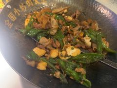 -费大厨辣椒炒肉(高铁吾悦广场店)