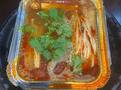 -大佬李砂锅(钱江财富广场店)