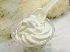 牛奶冰淇淋-白色日记·手作酸奶(麦凯乐店)