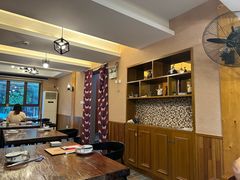 -小丫头餐厅·江浙菜·烧烤(灵隐店)