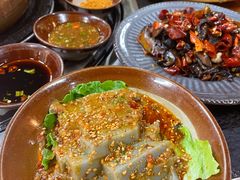 -阿山卓·野生菌火锅·纳西火塘烤肉