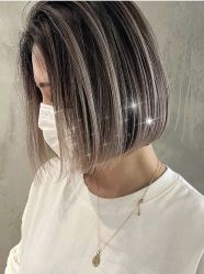 -东秀护肤造型