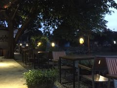 -喜洲吧·江畔老船厂·庭院餐厅(喜临院店)