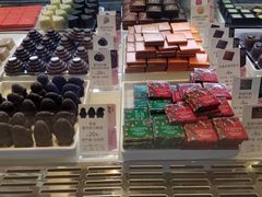 零售区-GODIVA(海岸城店)