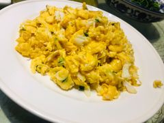 银鱼炒蛋-品味楼·醉卤·酱排骨·无锡特色菜