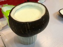 -志龙皇冠吃货椰子铺