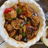 老板便宜了个零头 整体体验还行的，小炒肉