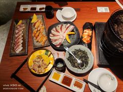 -山之屋炭火烧肉·生啤畅饮(大朗万科中央公园店)