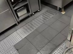 -海底捞火锅(津南永旺店生日主题店)