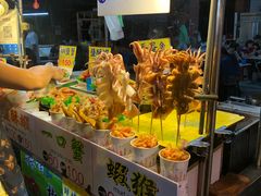 -六合夜市