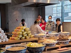 自助取餐区-武汉世茂希尔顿酒店·汇·全日餐厅