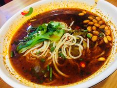 -菲哥麻辣烫(贵山小区店)