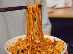 -李与白包子铺(桐梓林店)