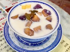 -广信牛奶甜品世家(台东店)