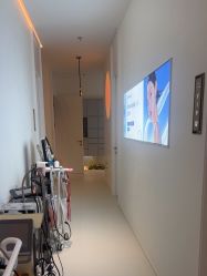 -苑苑vbeauty科技美容SPA
